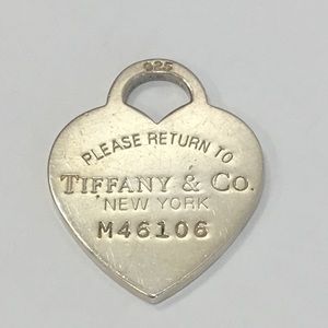 Return to Tiffany Heart Tag charm Sterling Silver